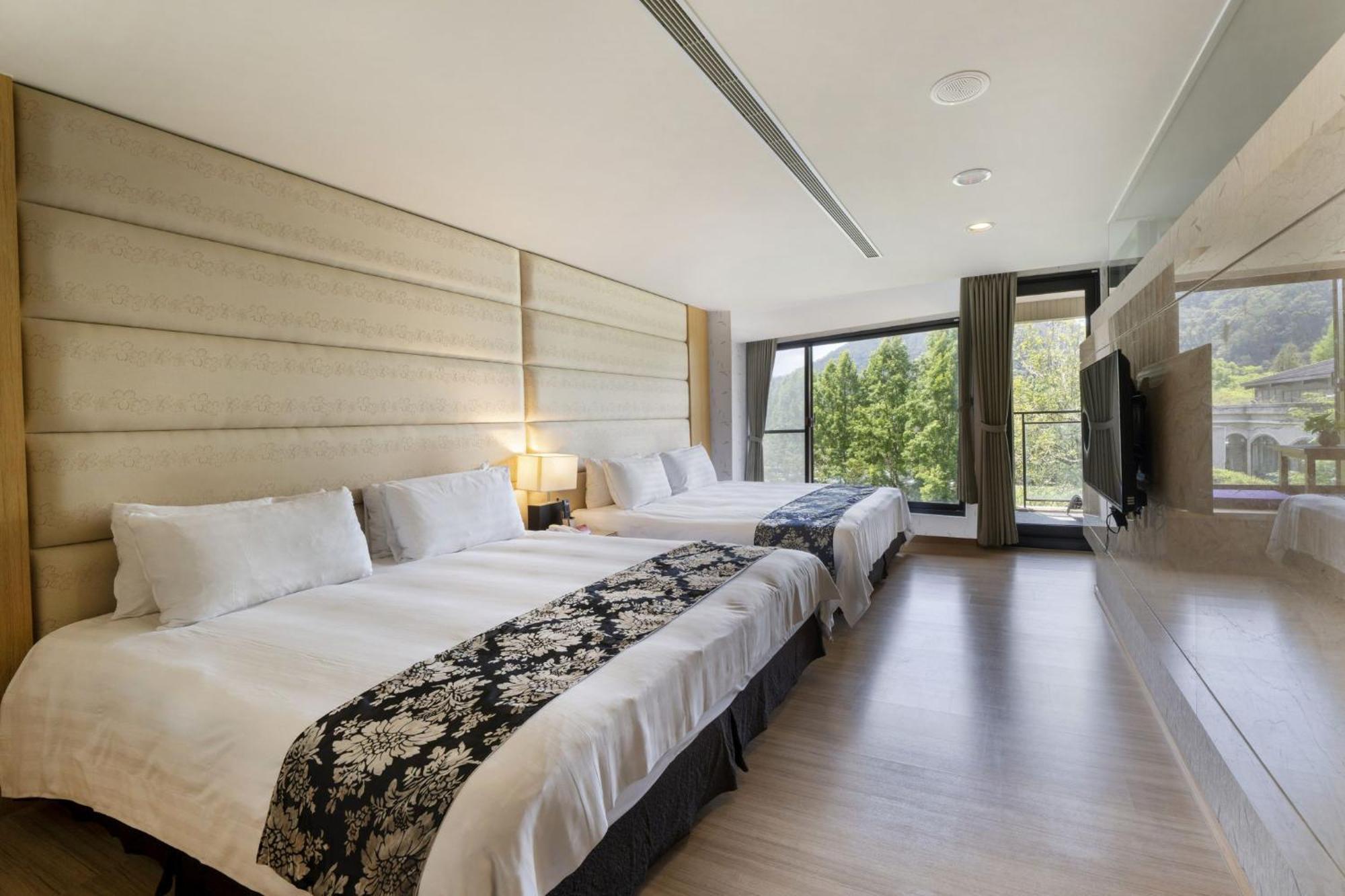 Tai-Yi Red Maple Resort Puli Exterior photo