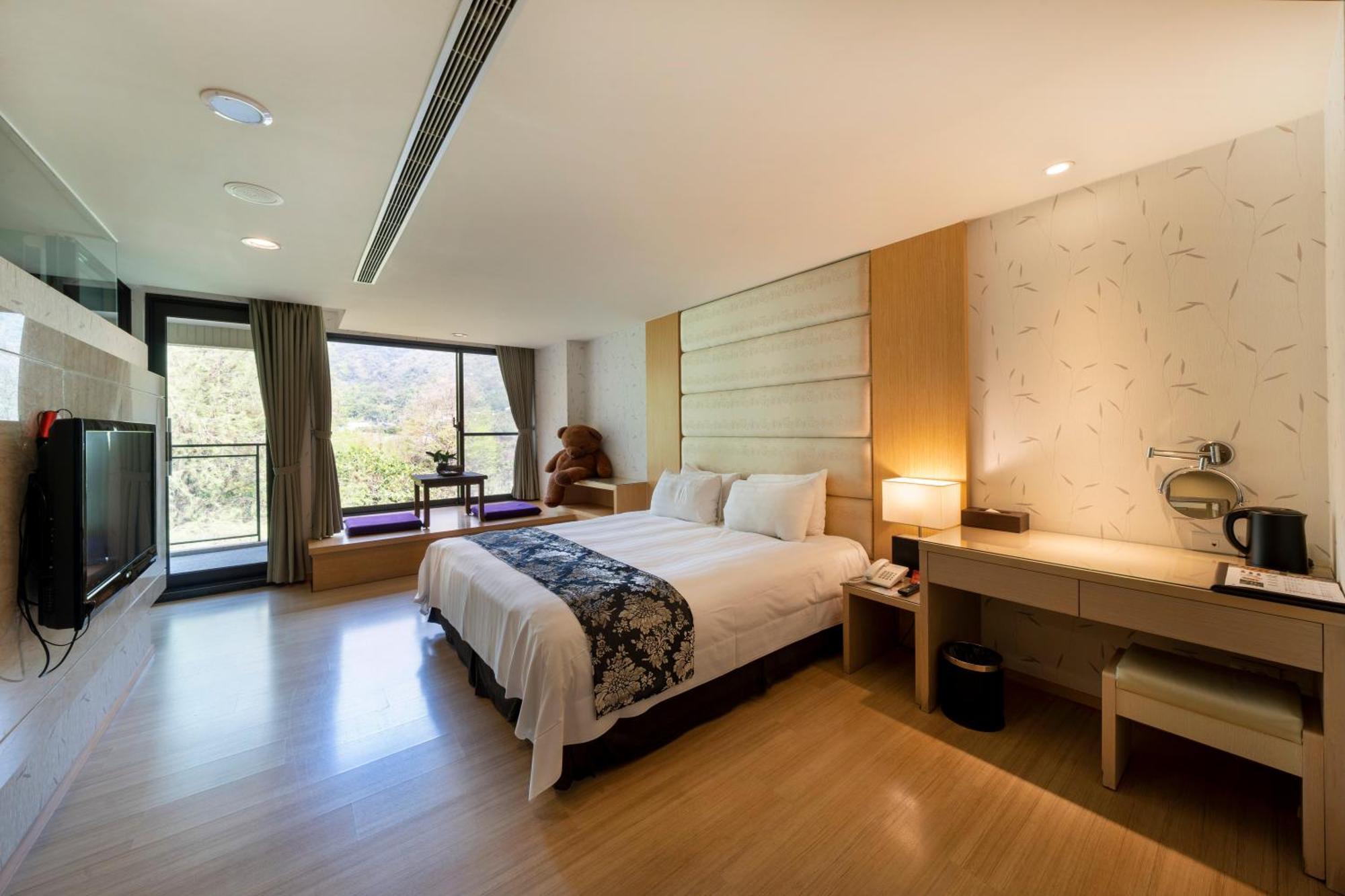 Tai-Yi Red Maple Resort Puli Exterior photo