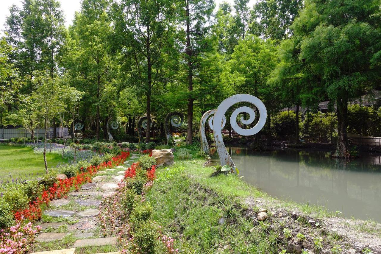 Tai-Yi Red Maple Resort Puli Exterior photo