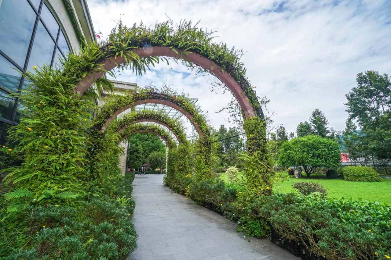 Tai-Yi Red Maple Resort Puli Exterior photo