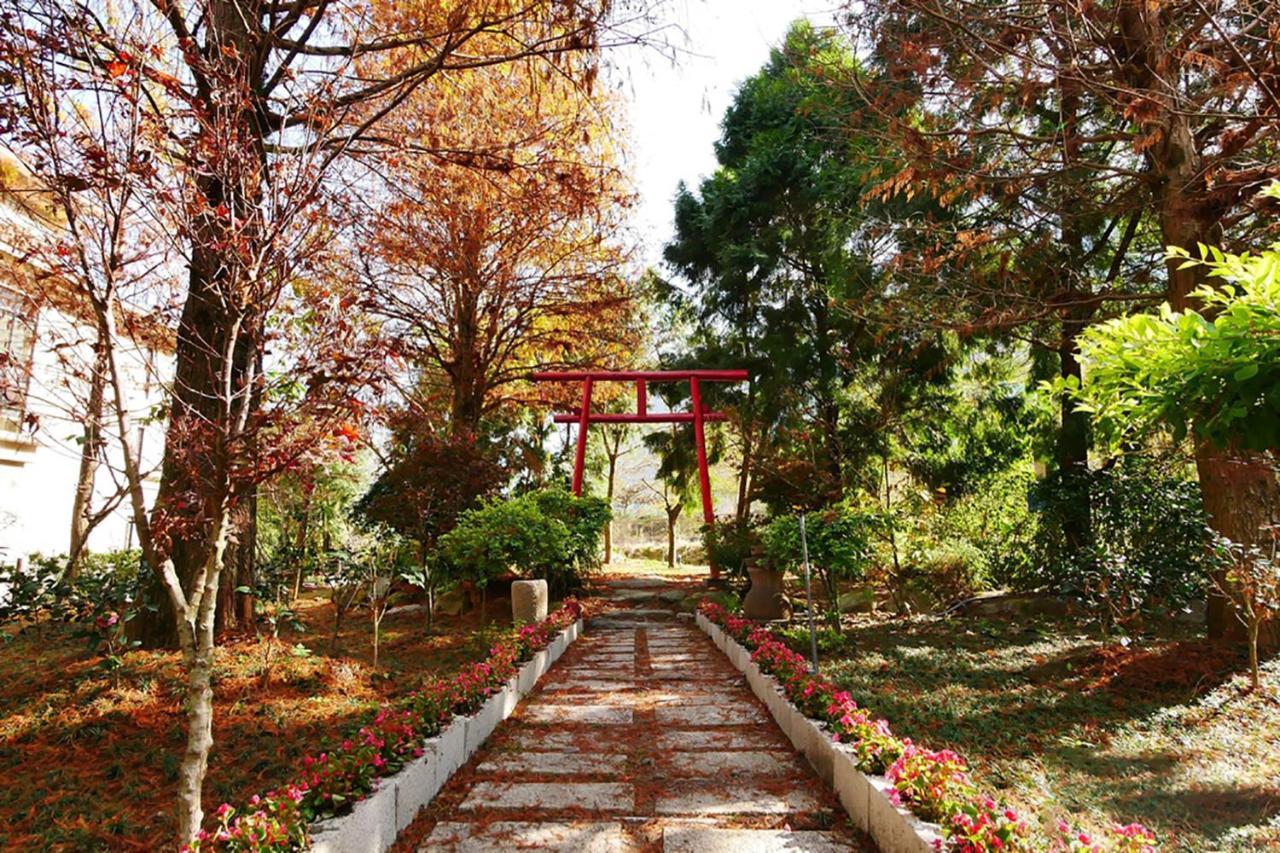 Tai-Yi Red Maple Resort Puli Exterior photo